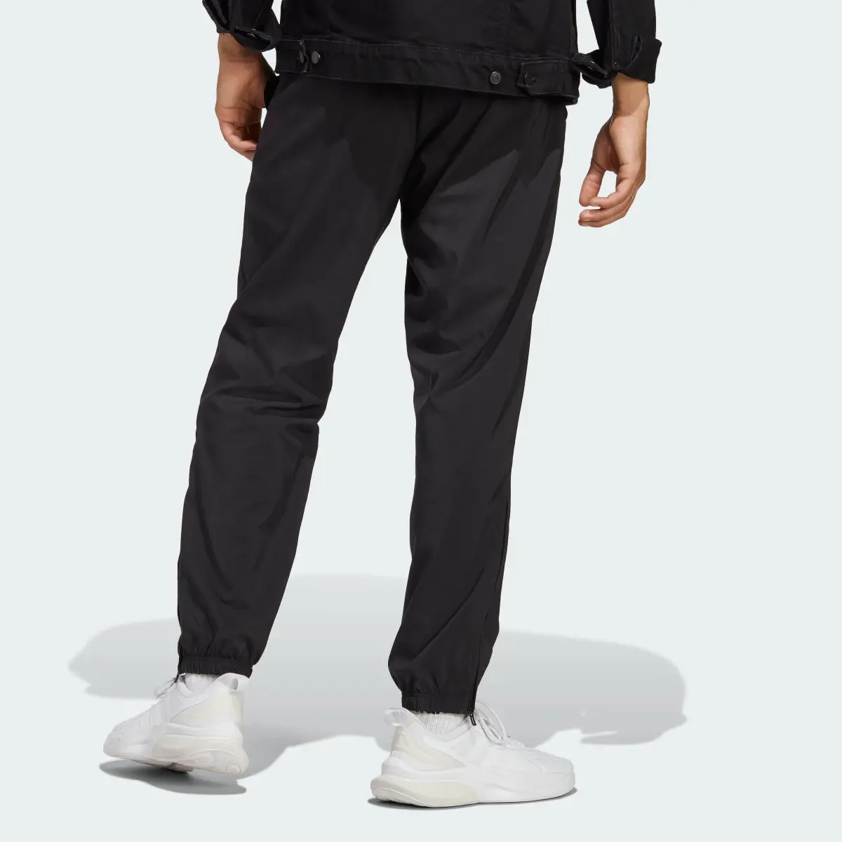 Adidas AEROREADY Essentials Stanford Elastic Cuff Small Logo Joggers. 2