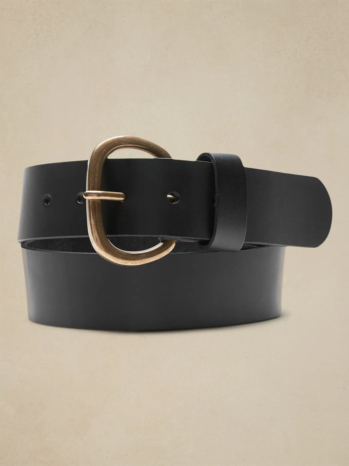 Banana Republic Andi Leather Belt black. 1