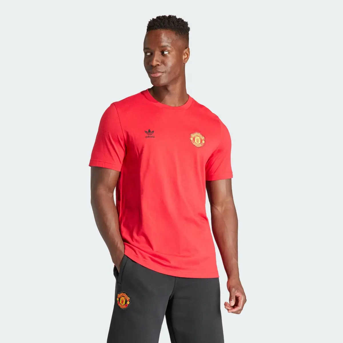 Adidas Manchester United Essentials Trefoil Tee. 2