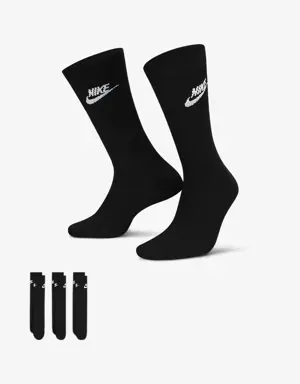 Nike Sportswear Everyday Essential