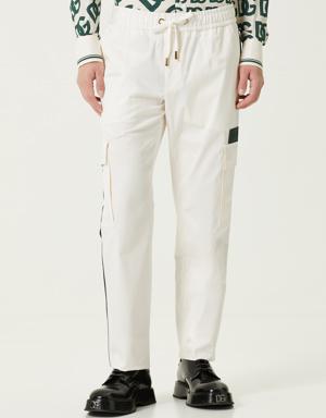 Beyaz Logo Detaylı Pantolon