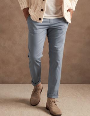 Banana Republic Tapered Rapid Movement Chino blue