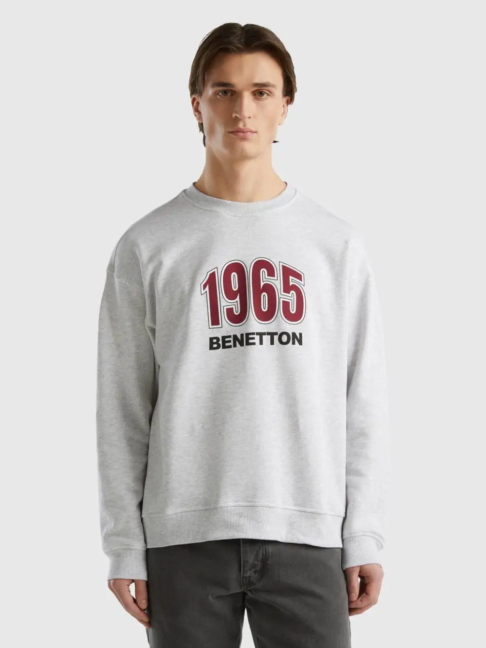 Benetton crew neck sweatshirt with logo print. 1