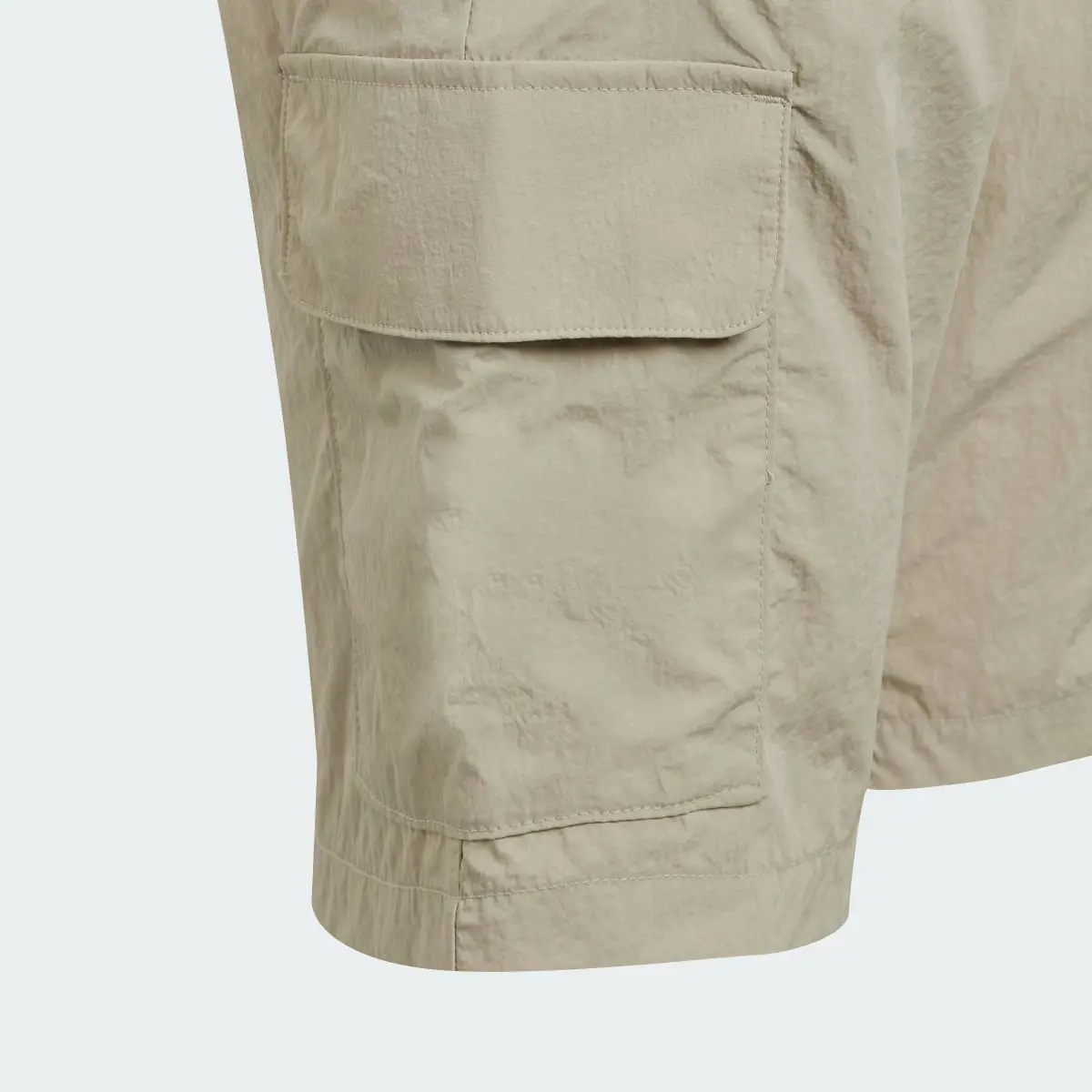 Adidas Short cargo. 3