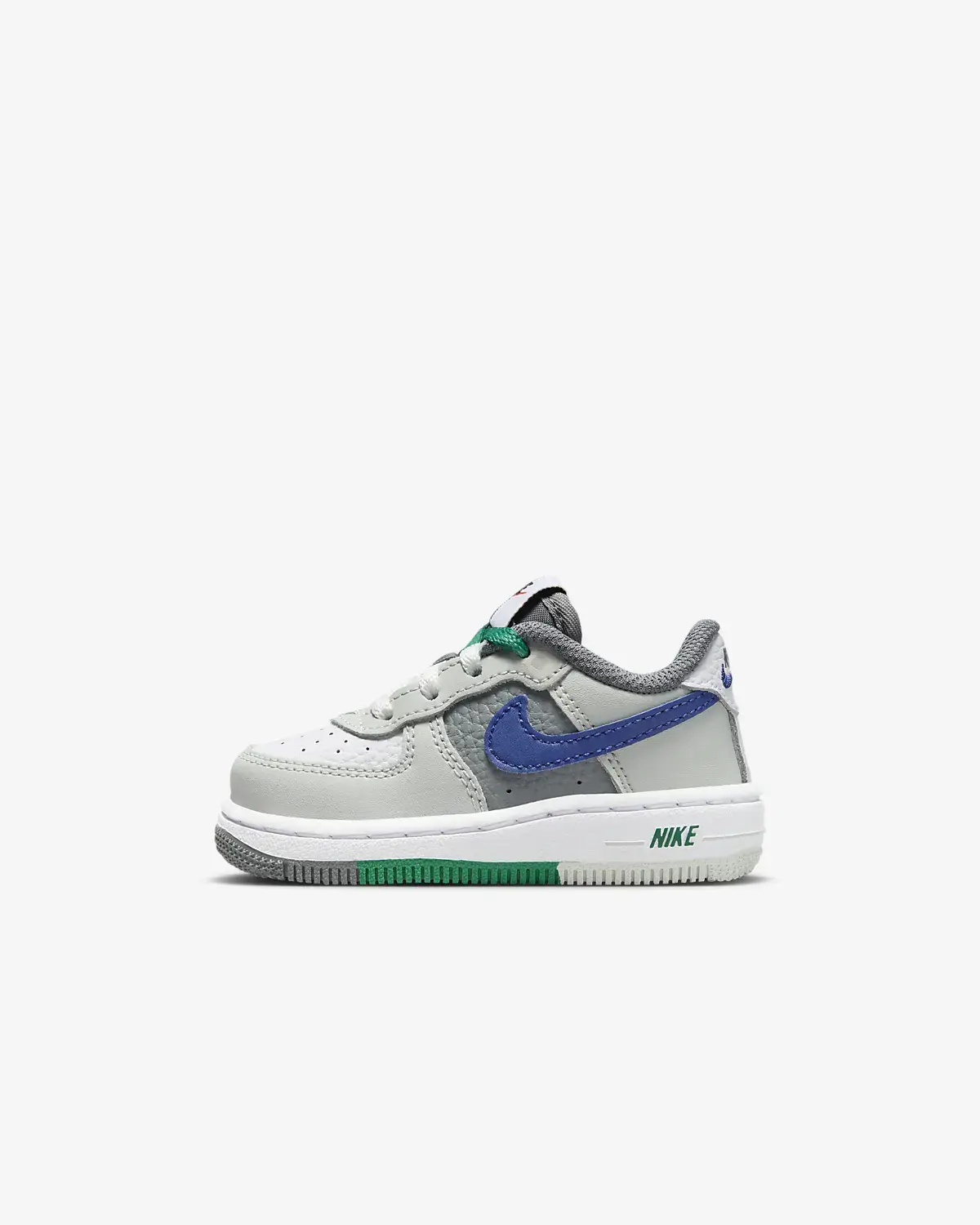 Nike Force 1 LV8. 1