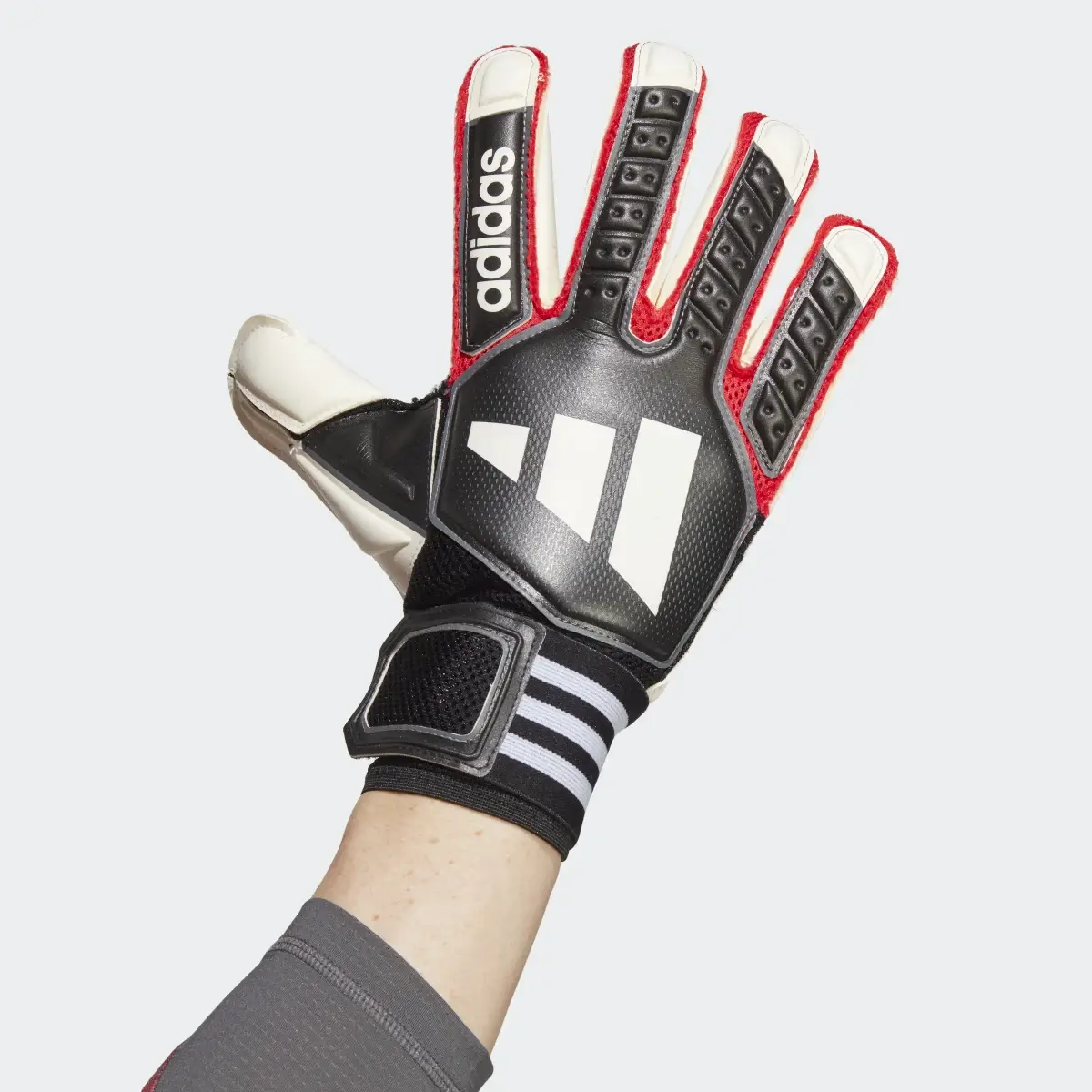 Adidas Tiro Pro Goalkeeper Gloves. 1