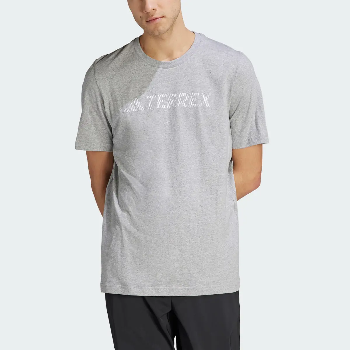 Adidas Playera Terrex Classic Logo. 1