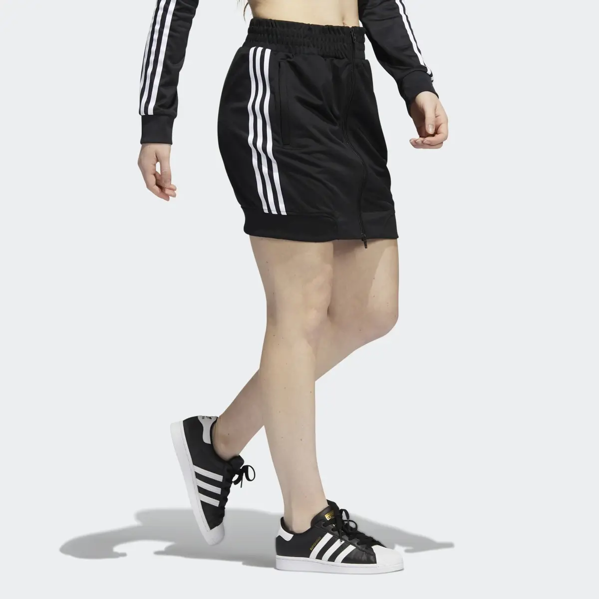 Adidas MONO JS SKIRT. 3