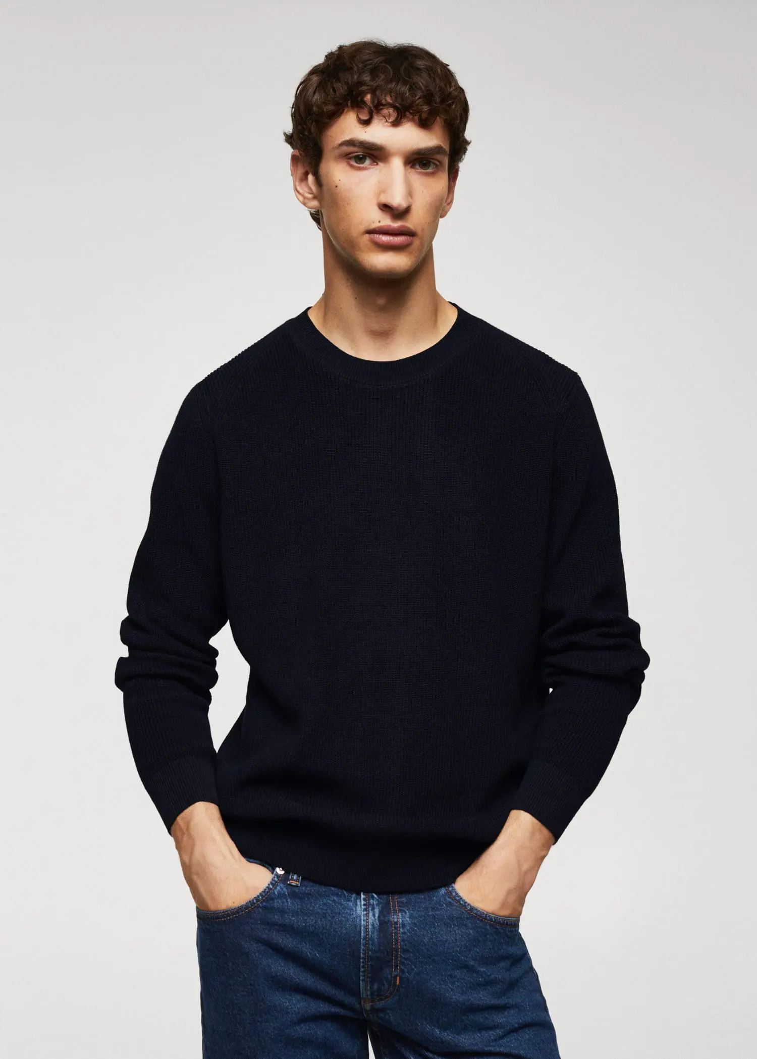 Mango Bawełniany sweter z serii basic. 1