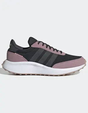 Adidas Run 70s Shoes. 2 Adidas Run 70s Shoes. 2