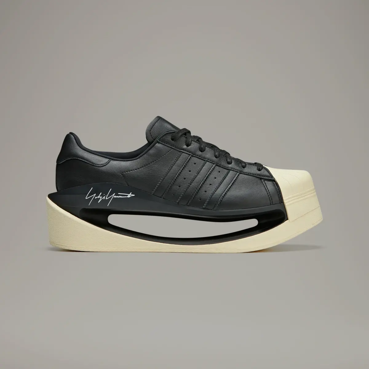 Adidas Y-3 Gendo Superstar. 2