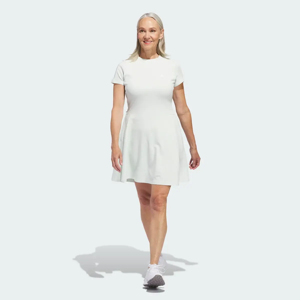 Adidas Go-To Kleid. 2