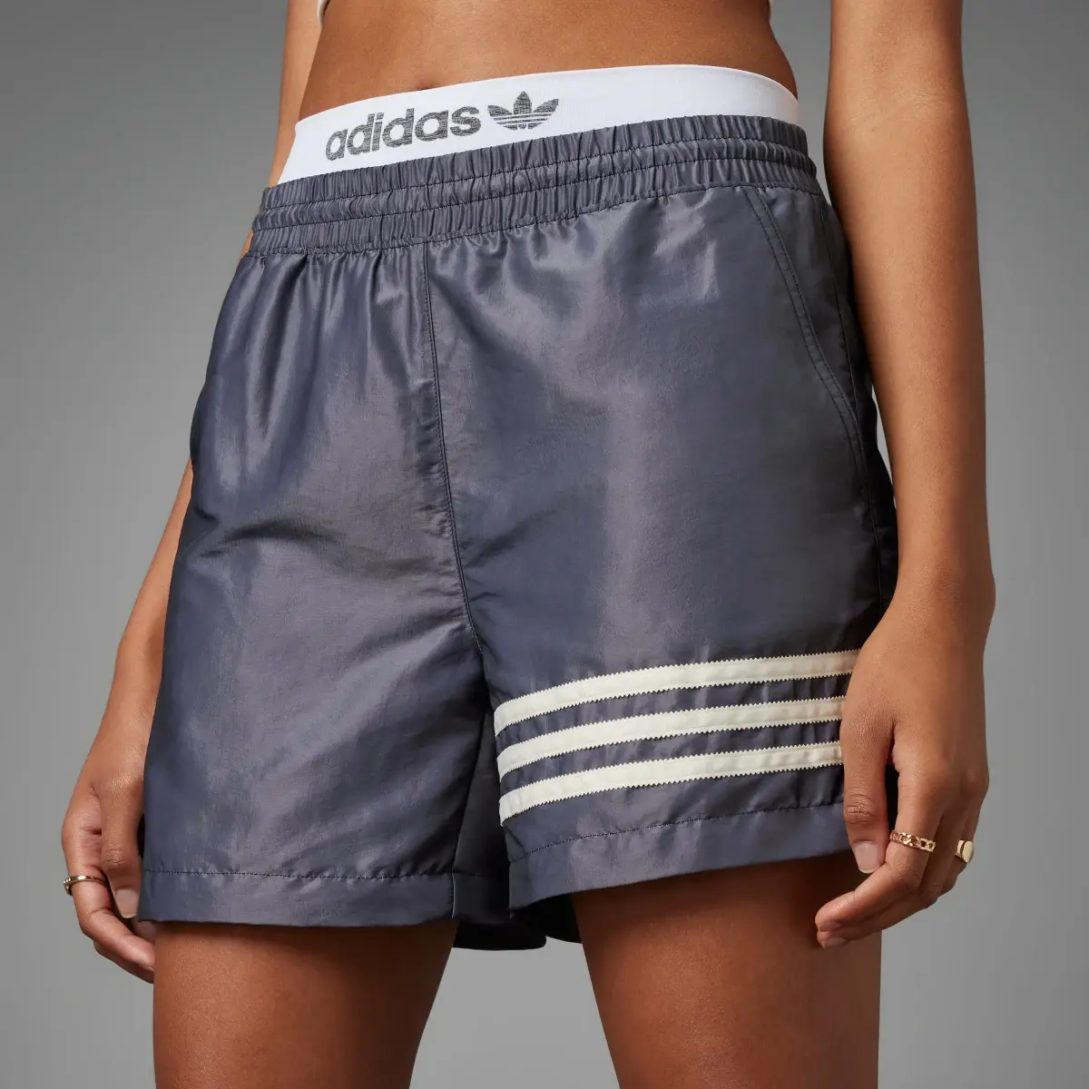 Adidas Adicolor Neuclassics Shorts. 1