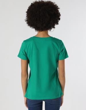 Regular Fit V Yaka Basic Yeşil Kadın Kısa Kol Tişört
