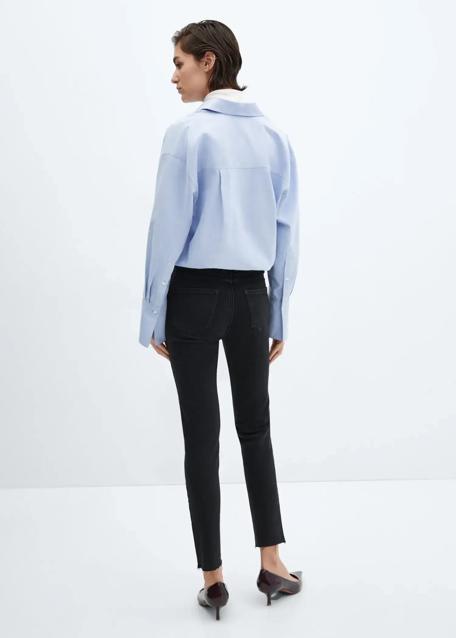 Mango Skinny-Jeans in Cropped-Länge. 3