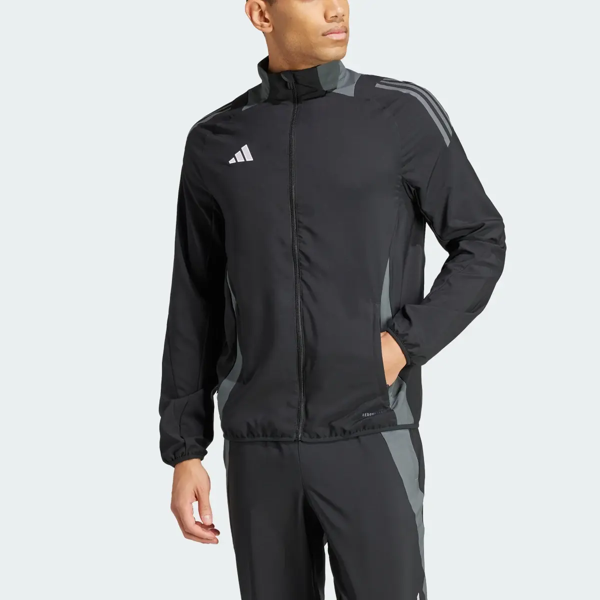 Adidas Tiro 24 Competition Präsentationsjacke. 1