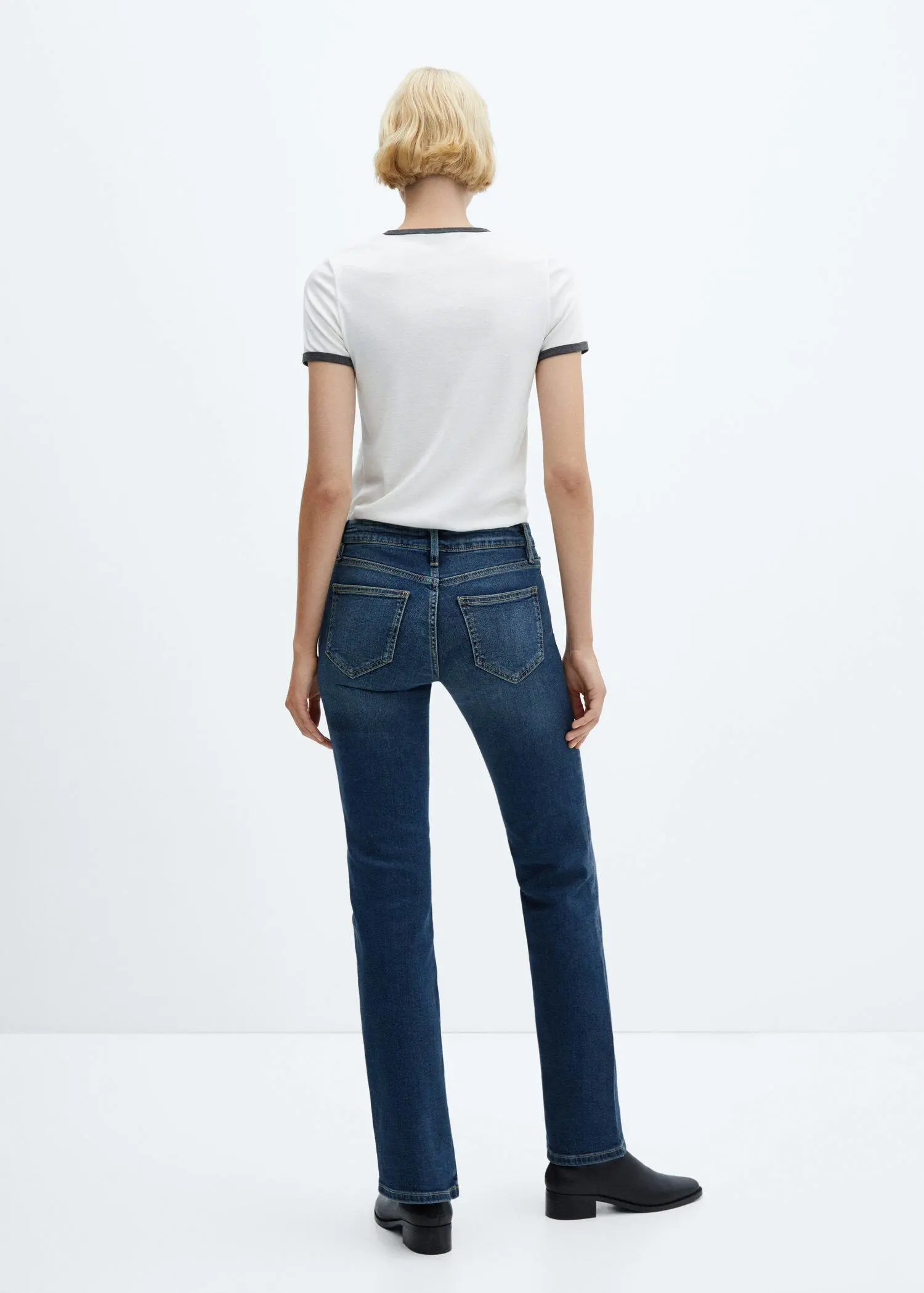 Mango Low-rise flared jeans. 3