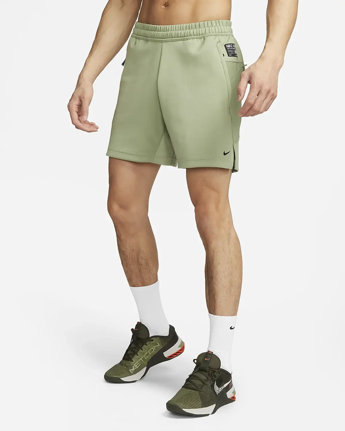 Nike Shorts versátiles de 15 cm sin forro para hombre. 1