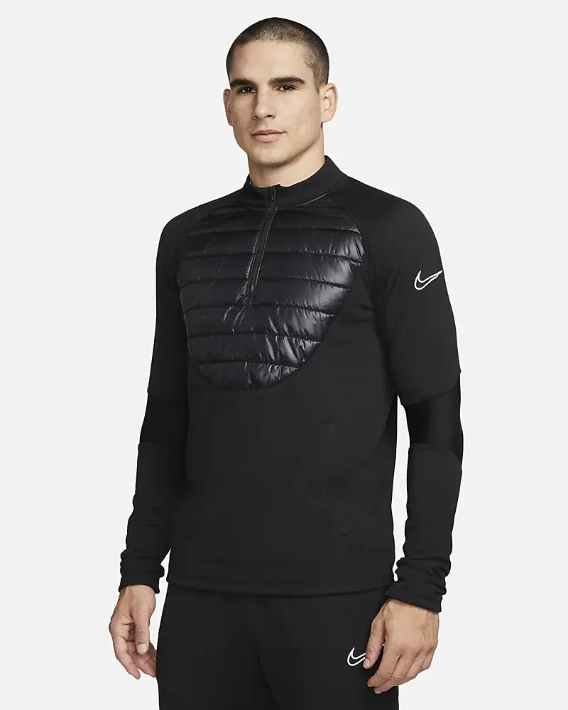 Nike Therma-FIT Academy Winter Warrior. 1
