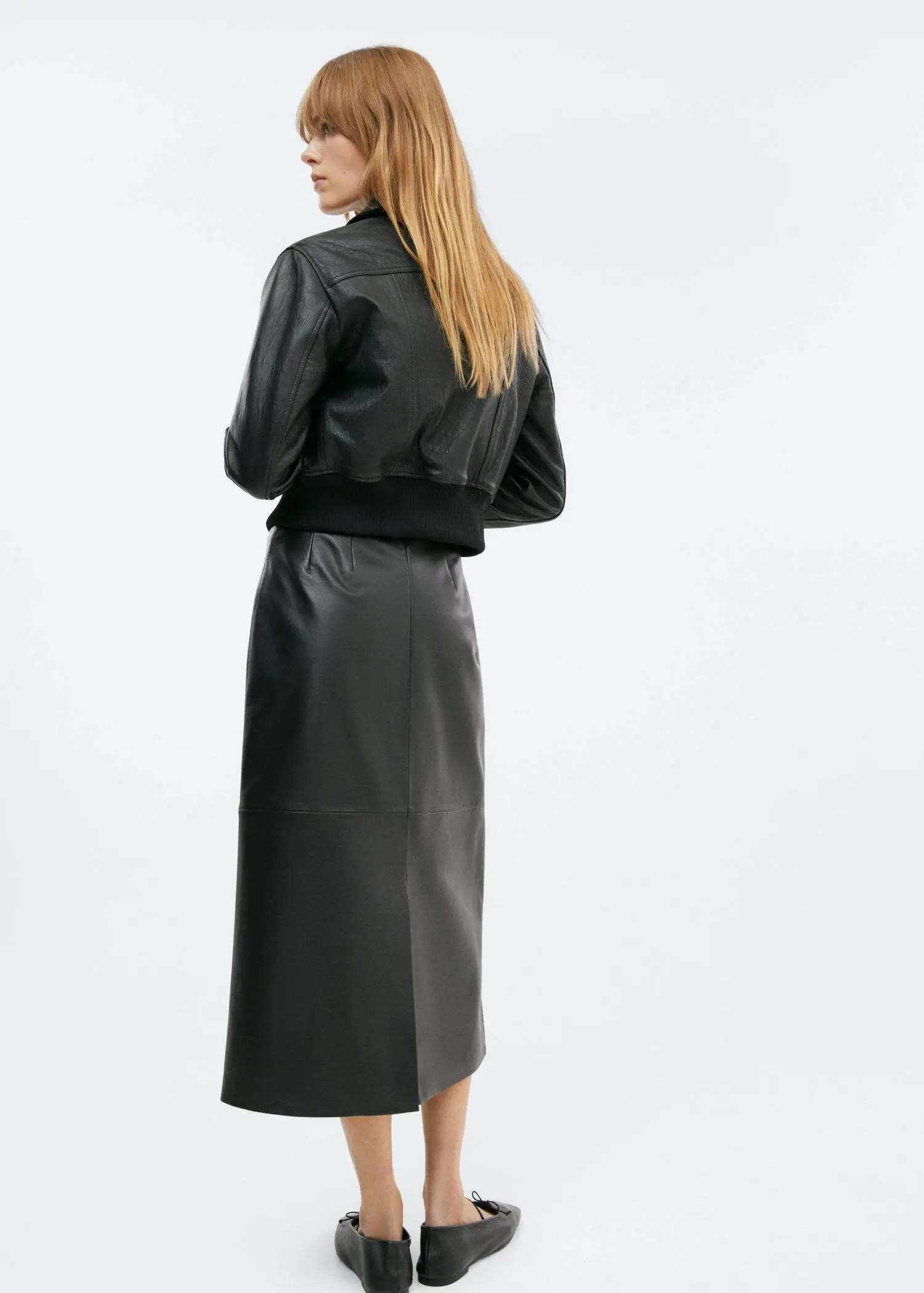 Mango Leather midi skirt. 3