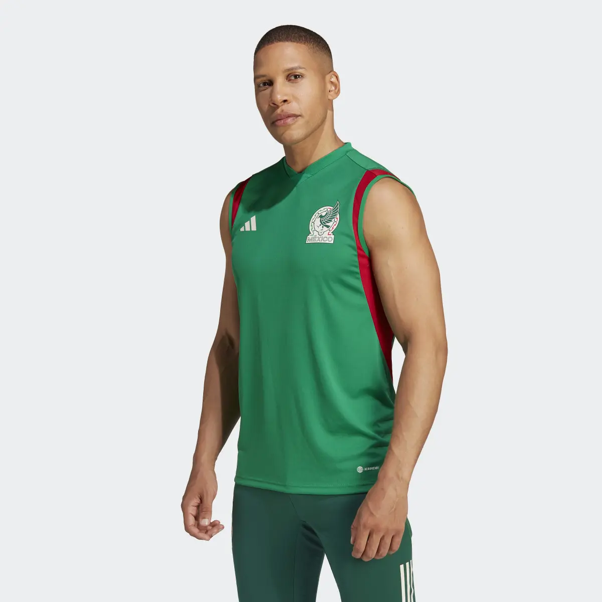 Adidas Jersey sin Mangas de Entrenamiento Selección Nacional de México Tiro 23. 2