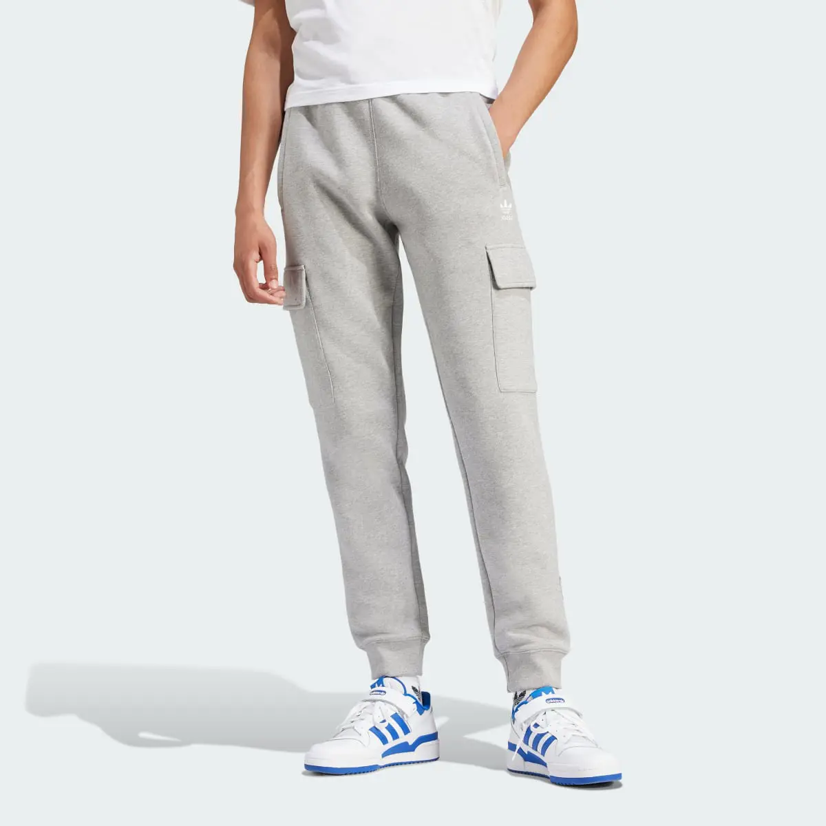 Adidas Trefoil Essentials Cargo Pants. 1