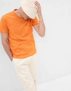 Gap 100% Organic Cotton Pocket T-Shirt orange