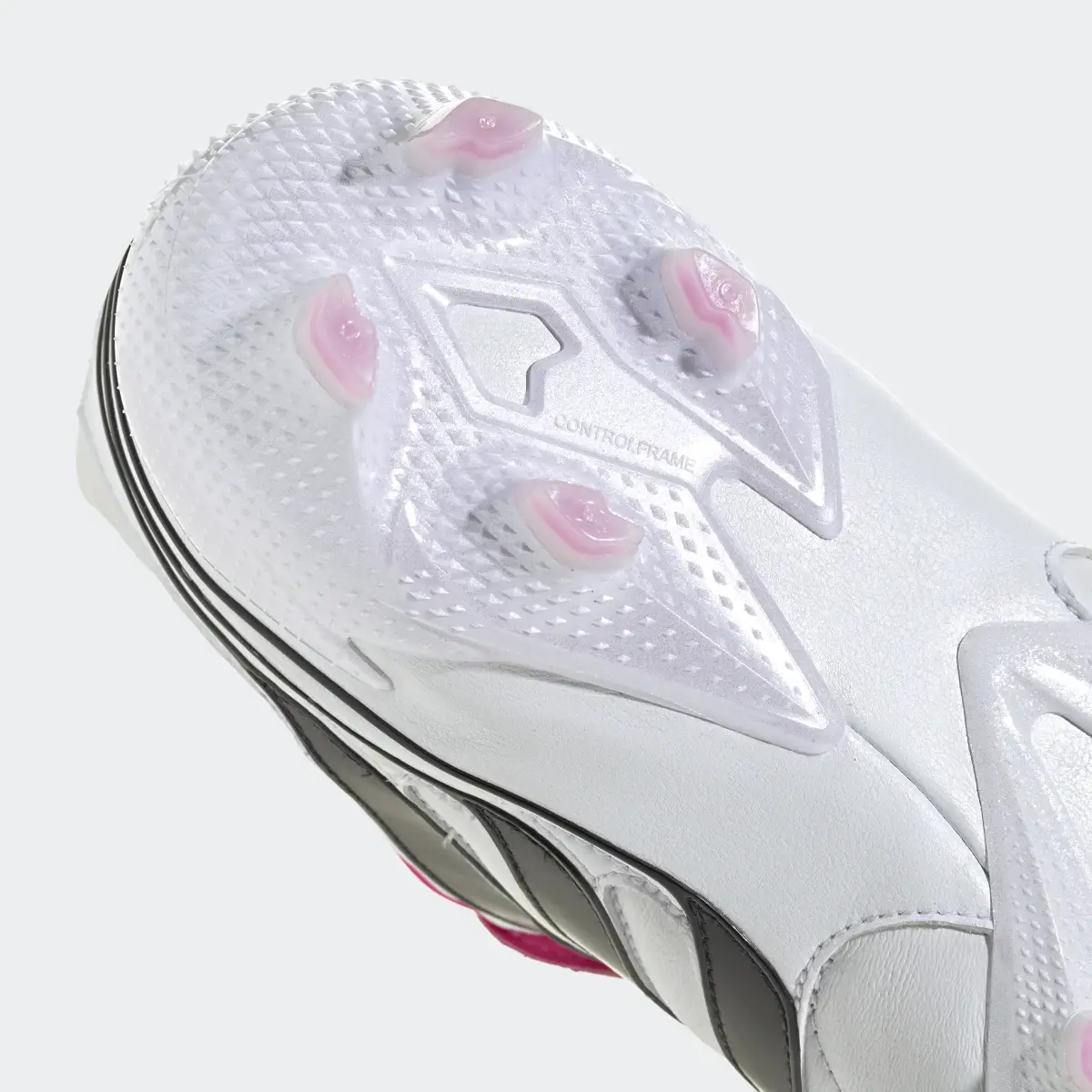 Adidas Predator Precision+ FG Fußballschuh. 3