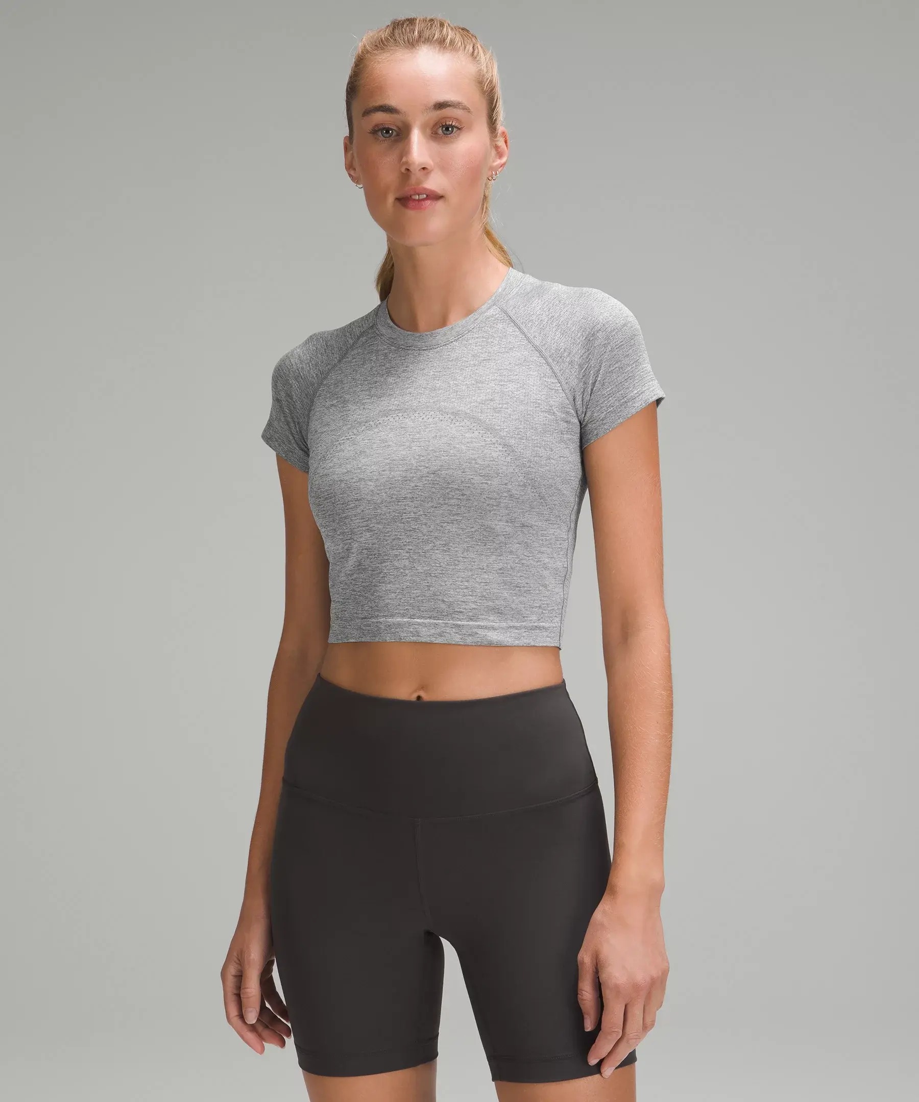 Lululemon Swiftly Tech Cropped Short-Sleeve Shirt 2.0. 1