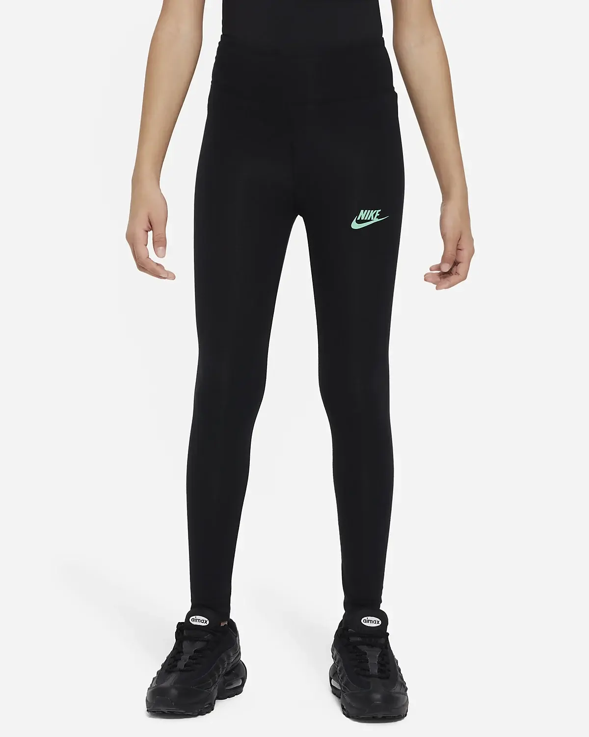 Nike Sportswear Favourites. 1