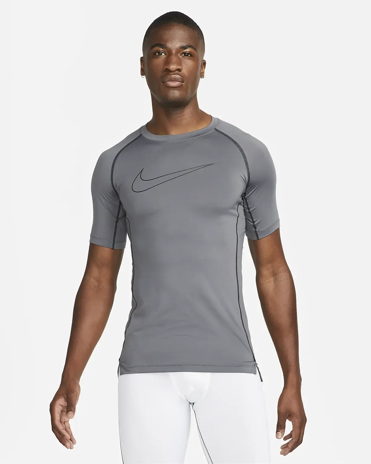 Nike Pro Dri-FIT. 1