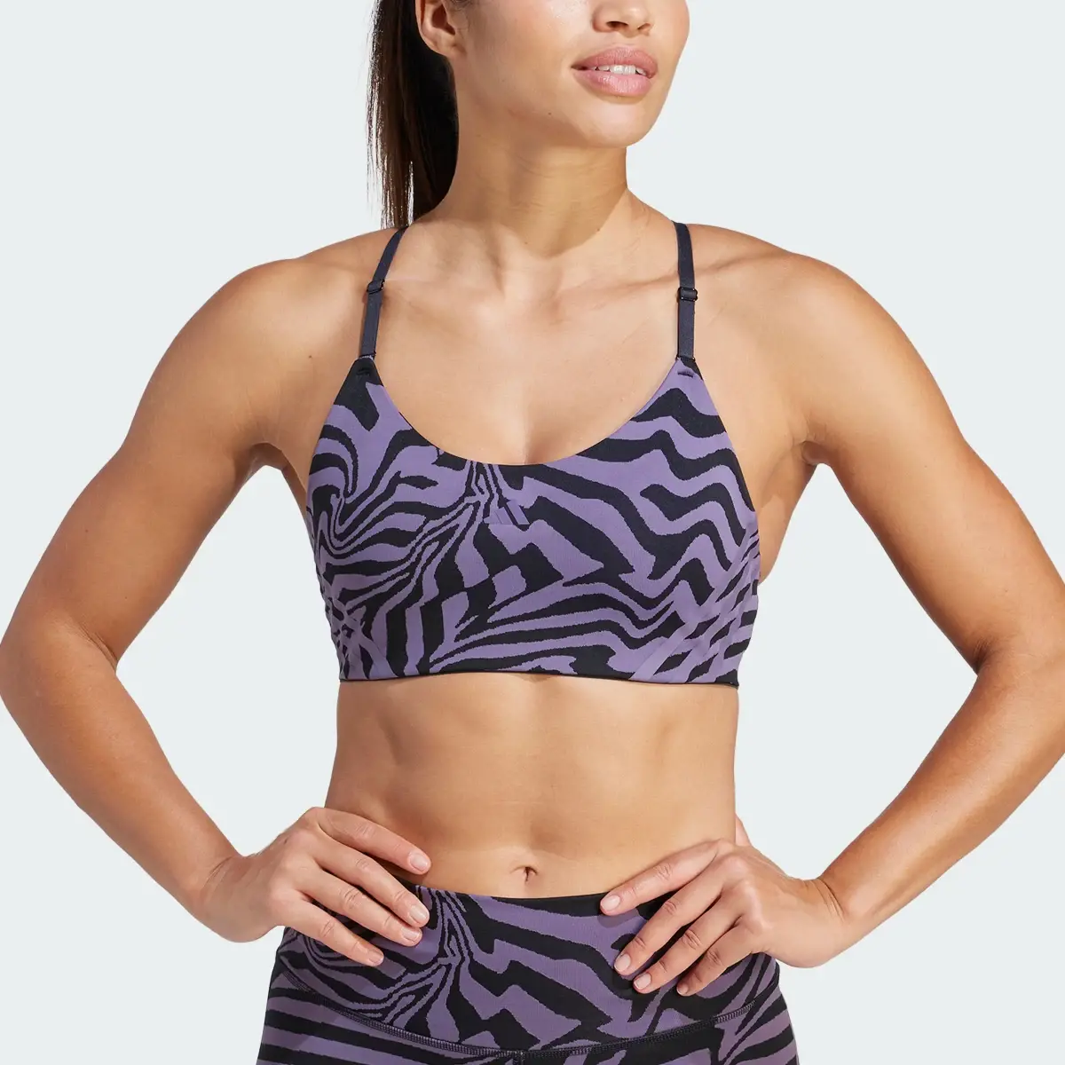 Adidas Aeroimpact Training Light-Support Jacquard 3-Stripes Bra. 1