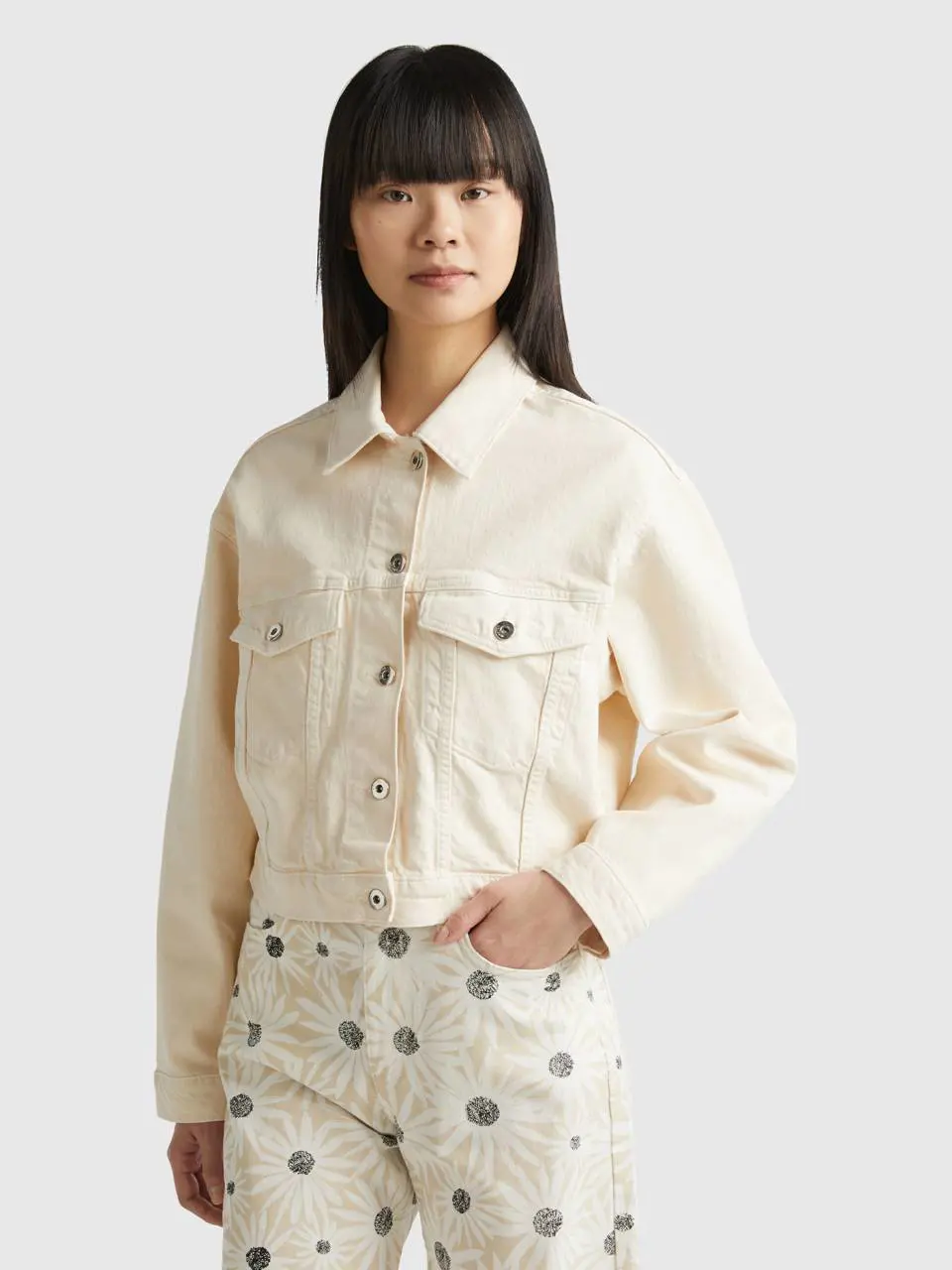 Benetton jacket with floral embroidery. 1
