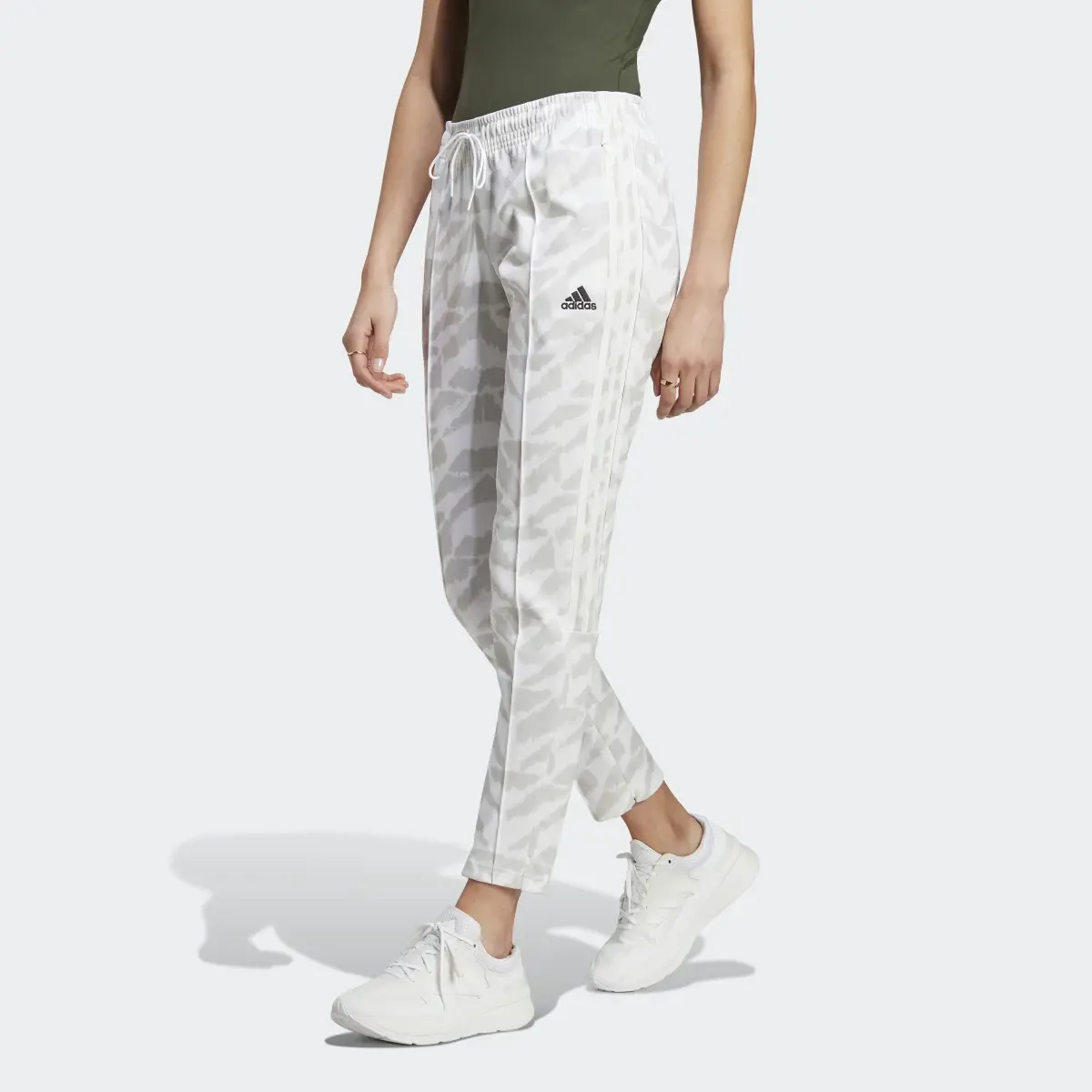 Adidas Pantalon de survêtement Tiro Suit Up Lifestyle. 1
