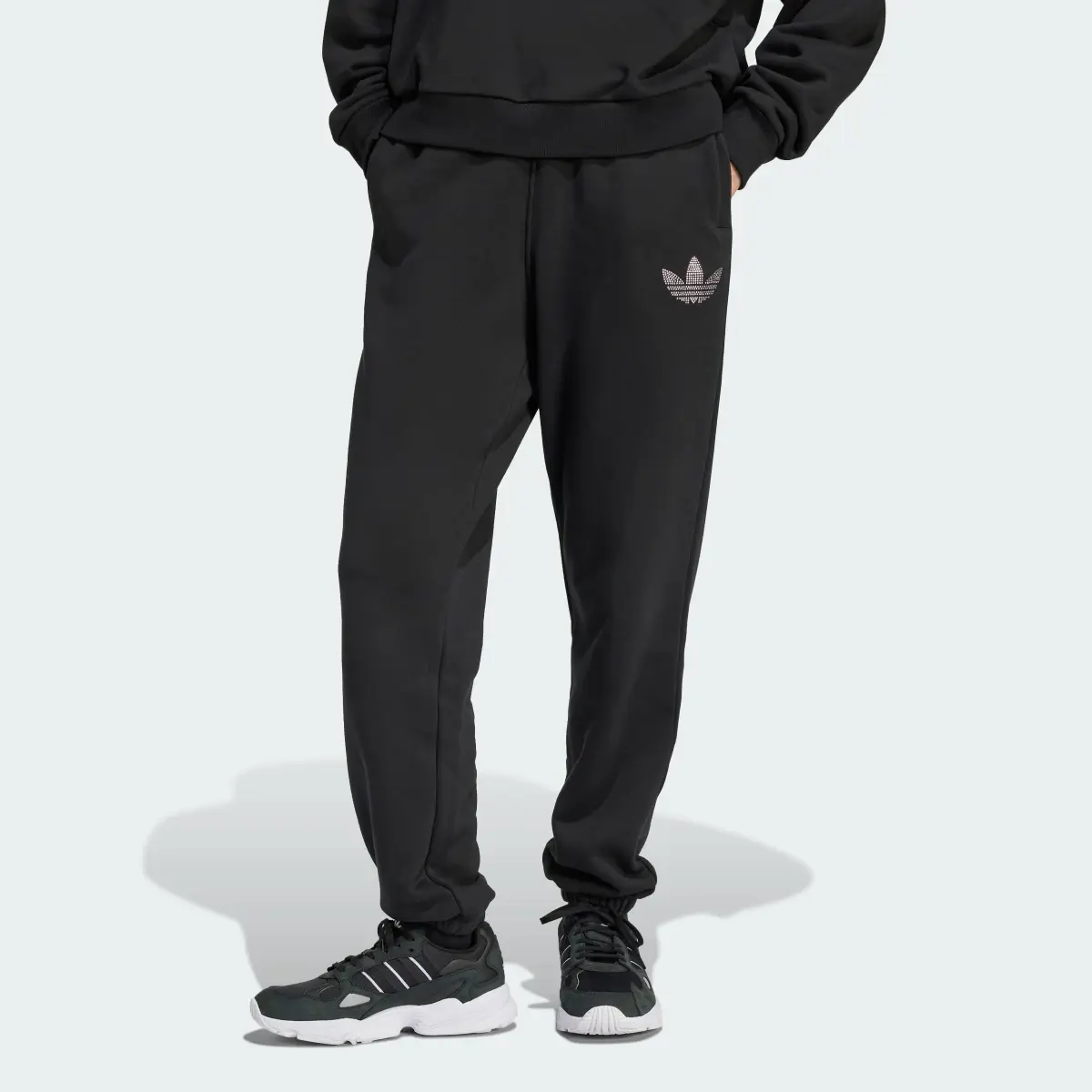 Adidas Spodnie dresowe Embellished. 1