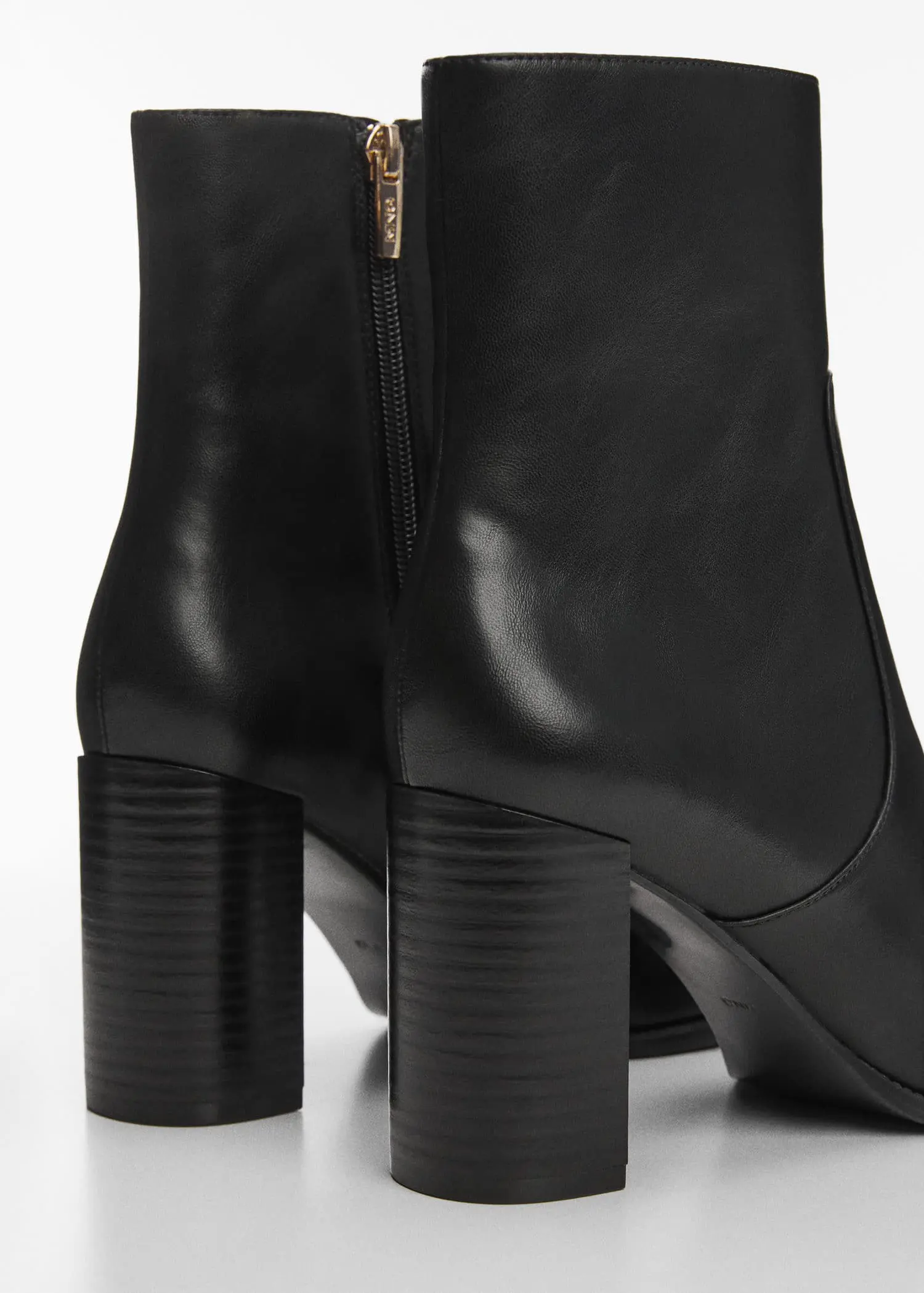 Mango Pointed heel ankle boot. 3