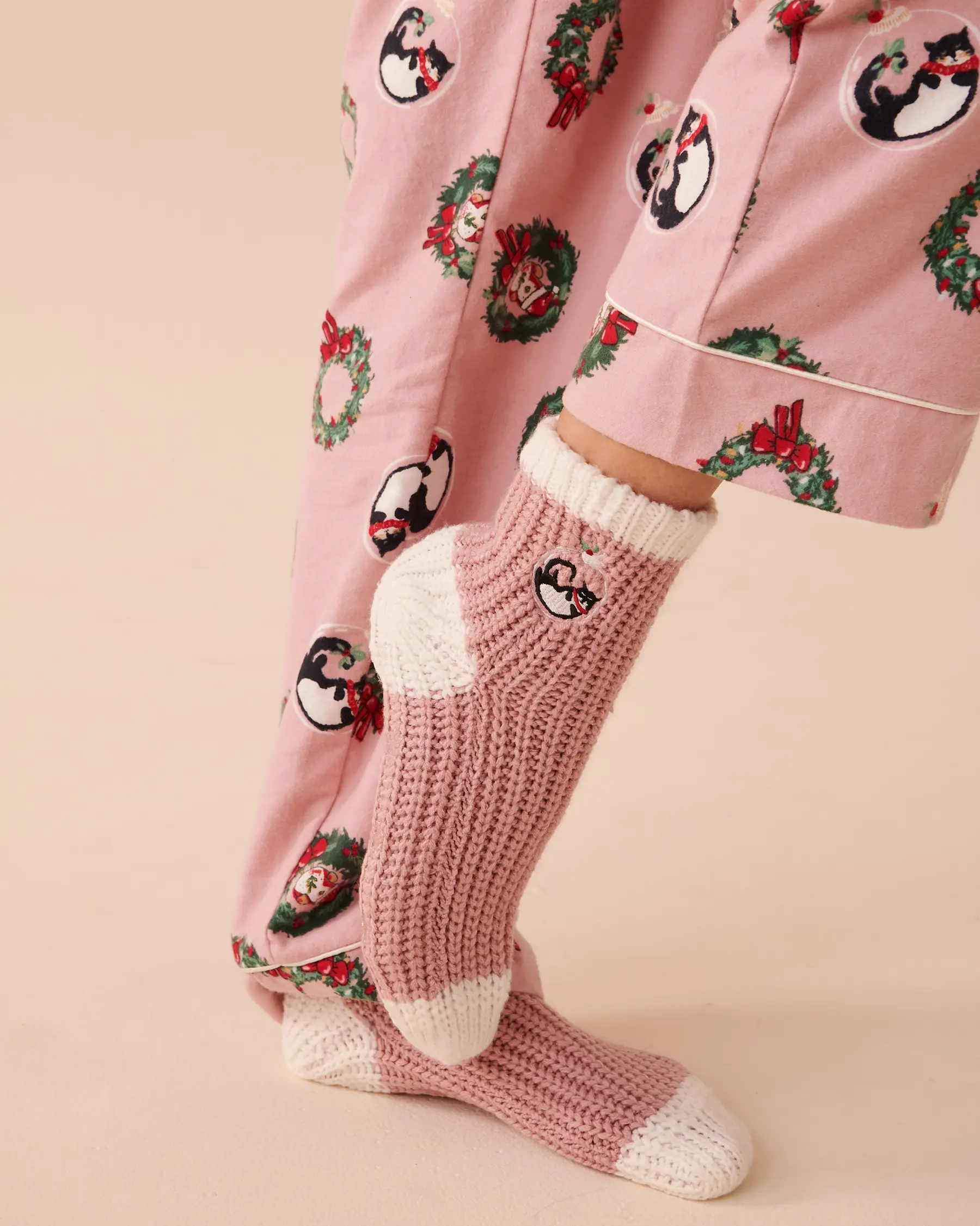 La Vie en Rose Knitted Socks with Winter Embroidery. 1