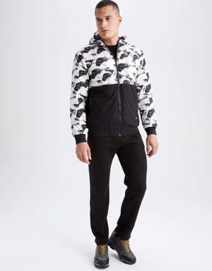 Defacto Slim Fit Kapüşonlu Mont. 2 Defacto Slim Fit Kapüşonlu Mont. 2